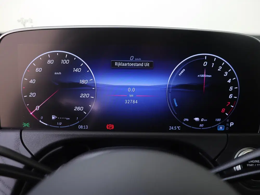 Mercedes-Benz E-Klasse 300 e AMG Line Rijassistentiep uit 2024, foto 11