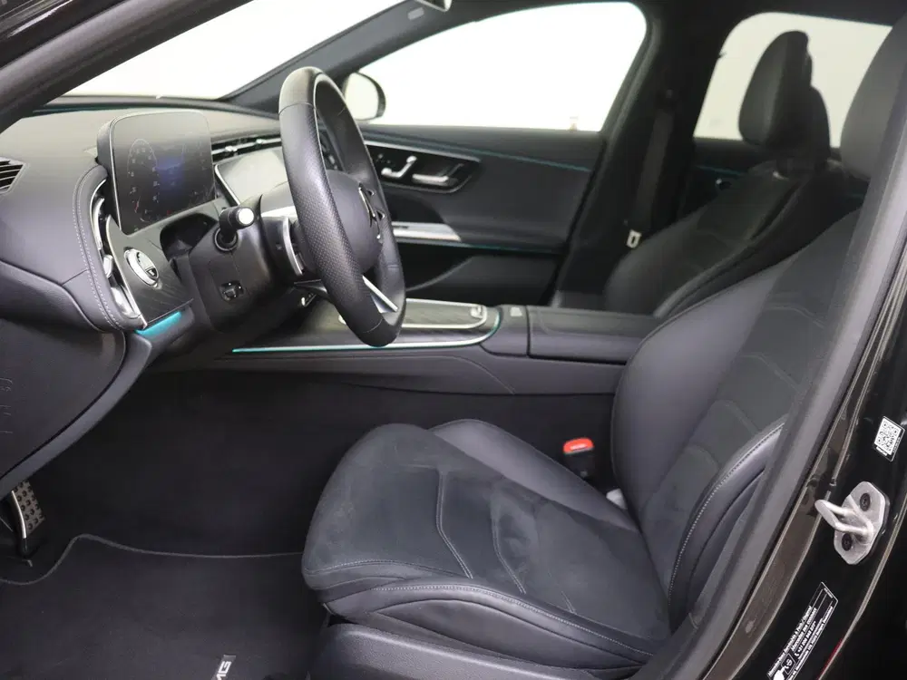 Mercedes-Benz E-Klasse 300 e AMG Line Rijassistentiep uit 2024, foto 15