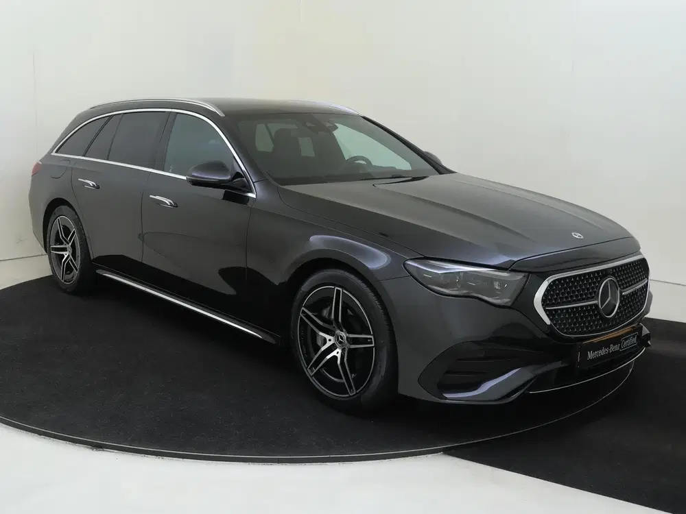 Mercedes-Benz E-Klasse 300 e AMG Line Rijassistentiep uit 2024, foto 2