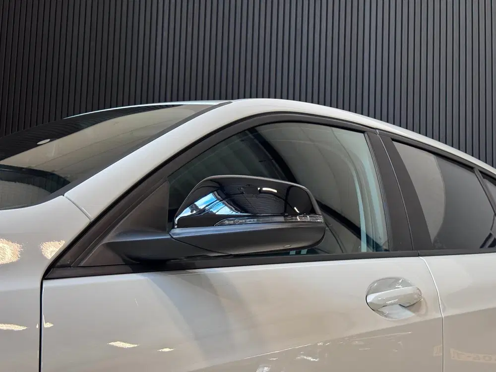 BMW 1-serie 120i uit 2024, foto 14