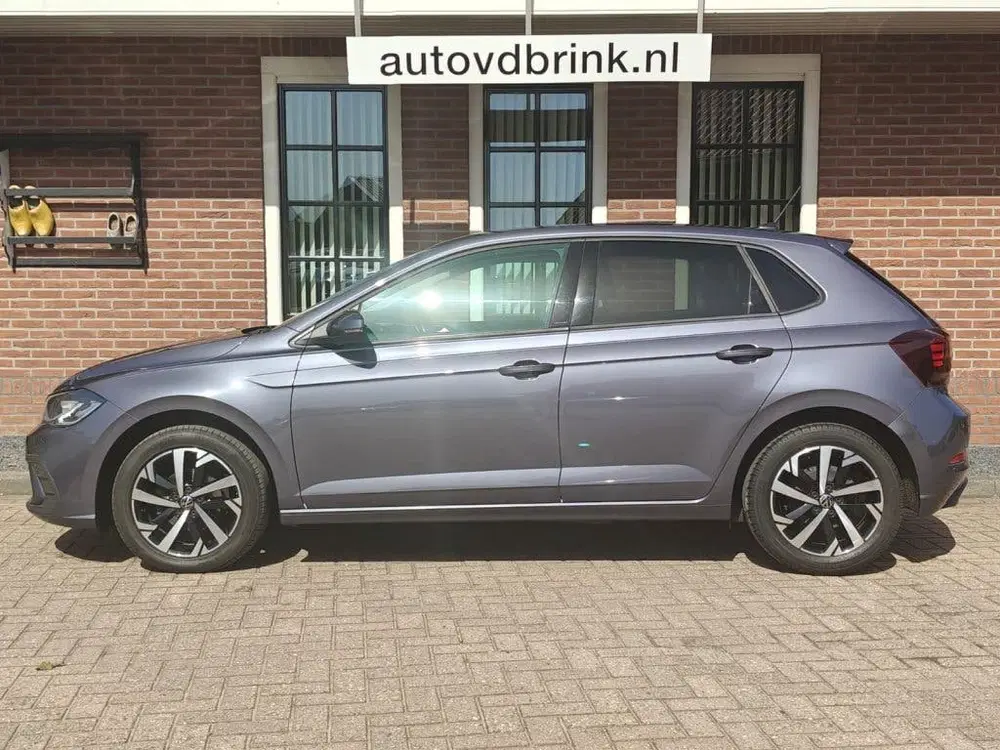 Volkswagen Polo 1.0 TSI Life uit 2023, foto 2