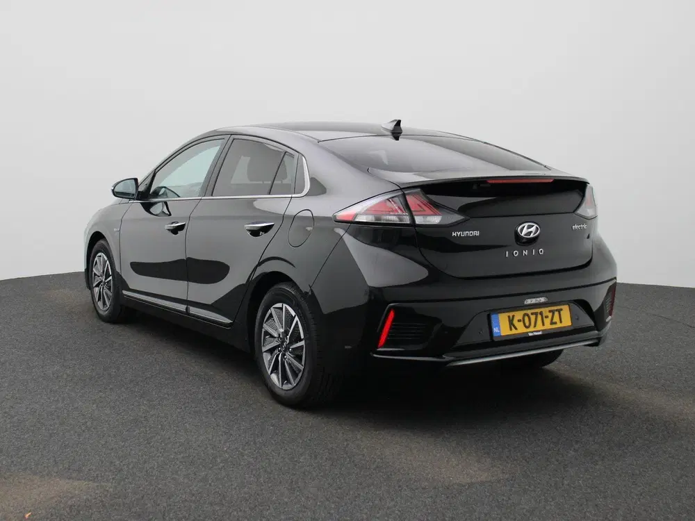 Hyundai IONIQ Comfort EV 38 kWh uit 2021, foto 2