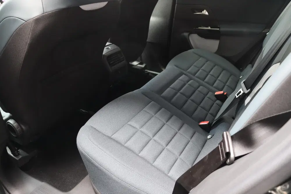Citroën C5 Aircross Citroen C5 Aircross 1.2 Hybrid 145 Busines uit 2026, foto 7