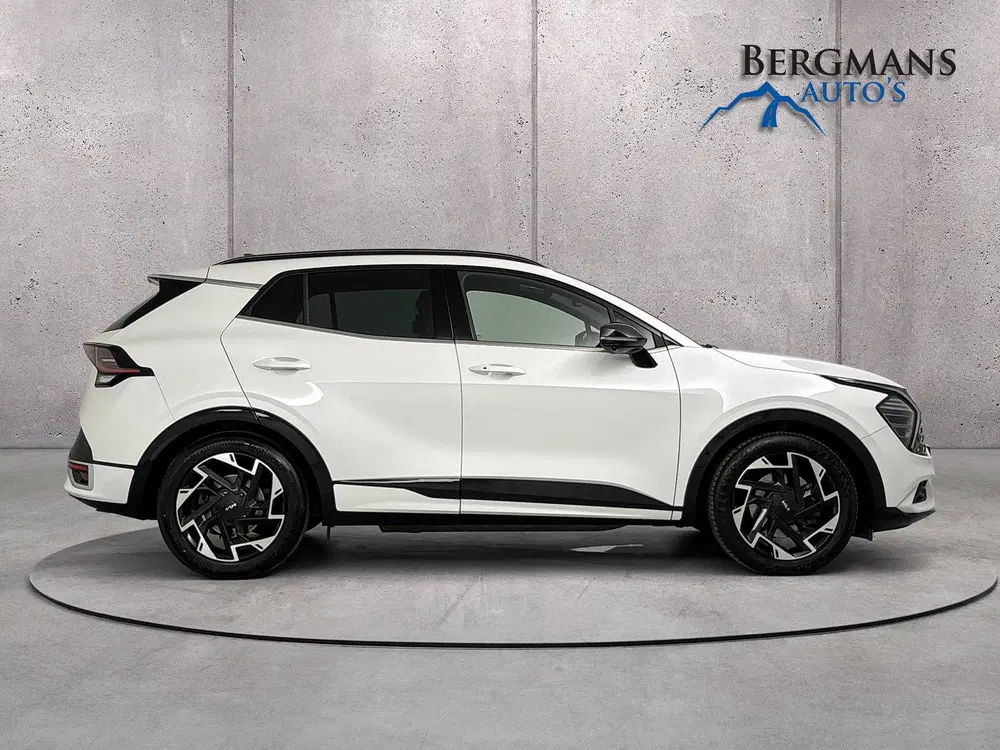 Kia Sportage uit 2022, foto 12
