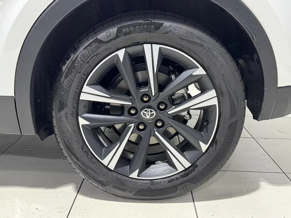 Toyota C-HR 2.0 Plug-in Hybrid 220 Dynamic Apple carpl uit 2025, foto 8