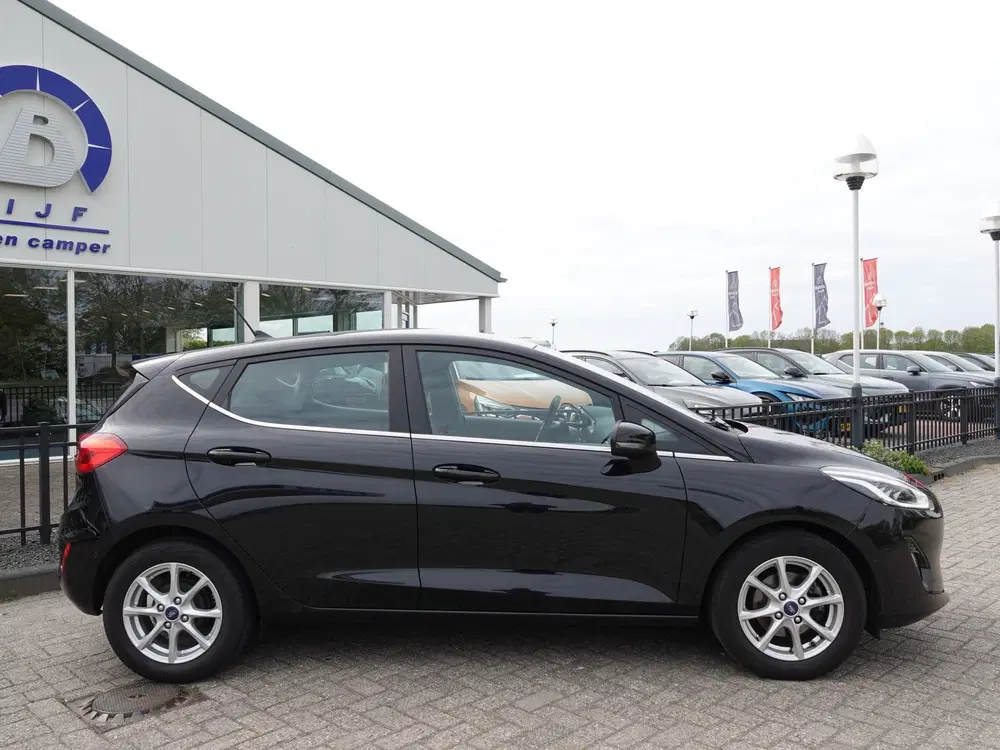 Ford Fiesta 1.0 EcoBoost 95PK Titanium ADAPT. CRUISE uit 2021, foto 2
