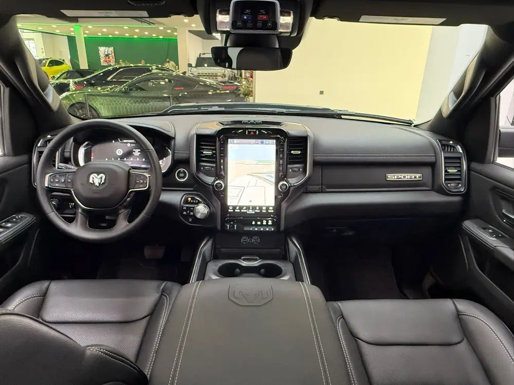 Ram 1500 5.7 V8 4x4 Crew Cab Sport Widebody Backfli uit 2024, foto 11