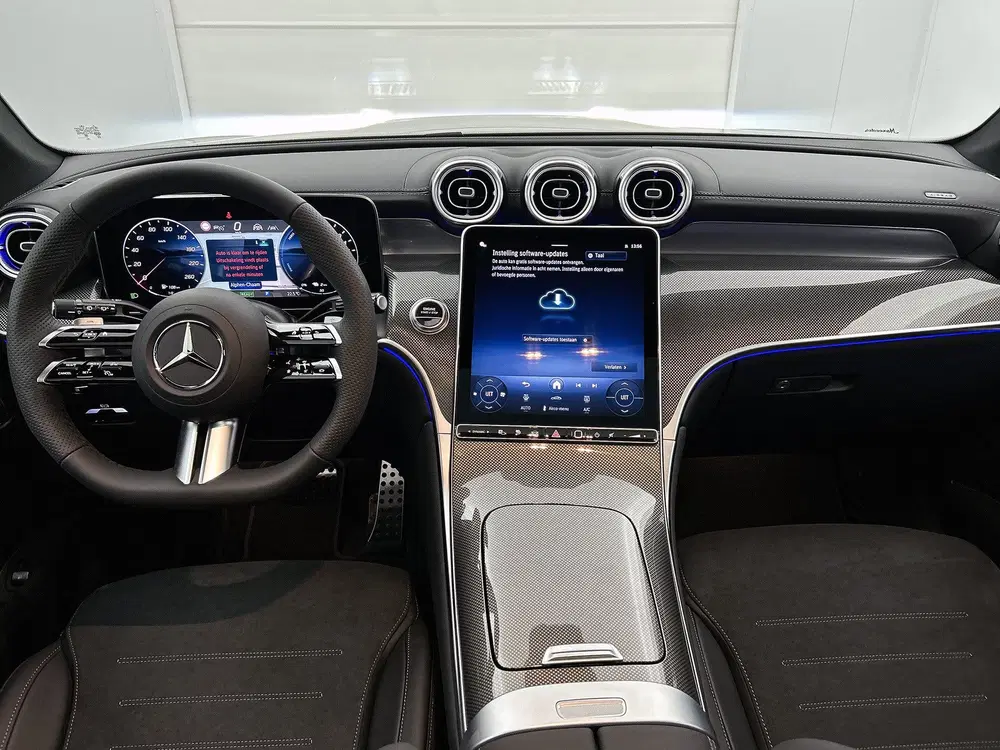 Mercedes-Benz GLC 300e 4MATIC Business Solution AMG uit 2026, foto 4