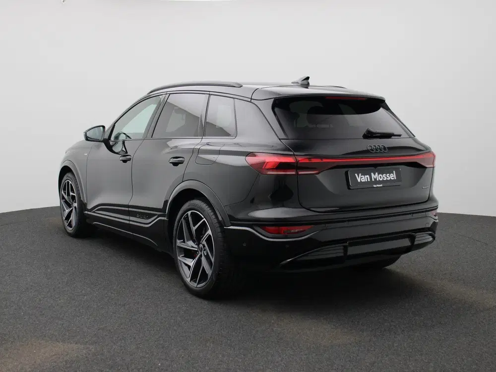 Audi Q6 e-tron S edition 100 kWh uit 2026, foto 3