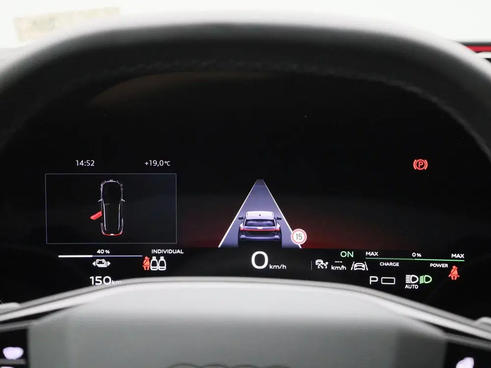 Audi Q6 e-tron S edition 100 kWh uit 2026, foto 8