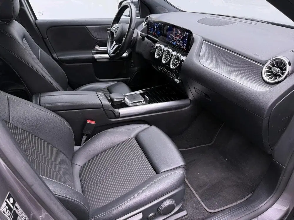 Mercedes-Benz EQA 250 Business Solution Luxury 67 kWh uit 2021, foto 8