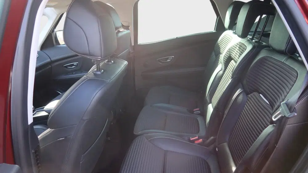 Renault Scenic Scénic 1.3 TCe Bose Automaat Lm velgen Nav uit 2019, foto 10