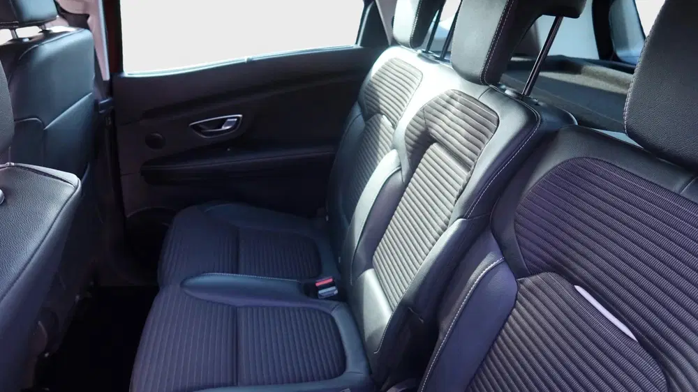 Renault Scenic Scénic 1.3 TCe Bose Automaat Lm velgen Nav uit 2019, foto 11
