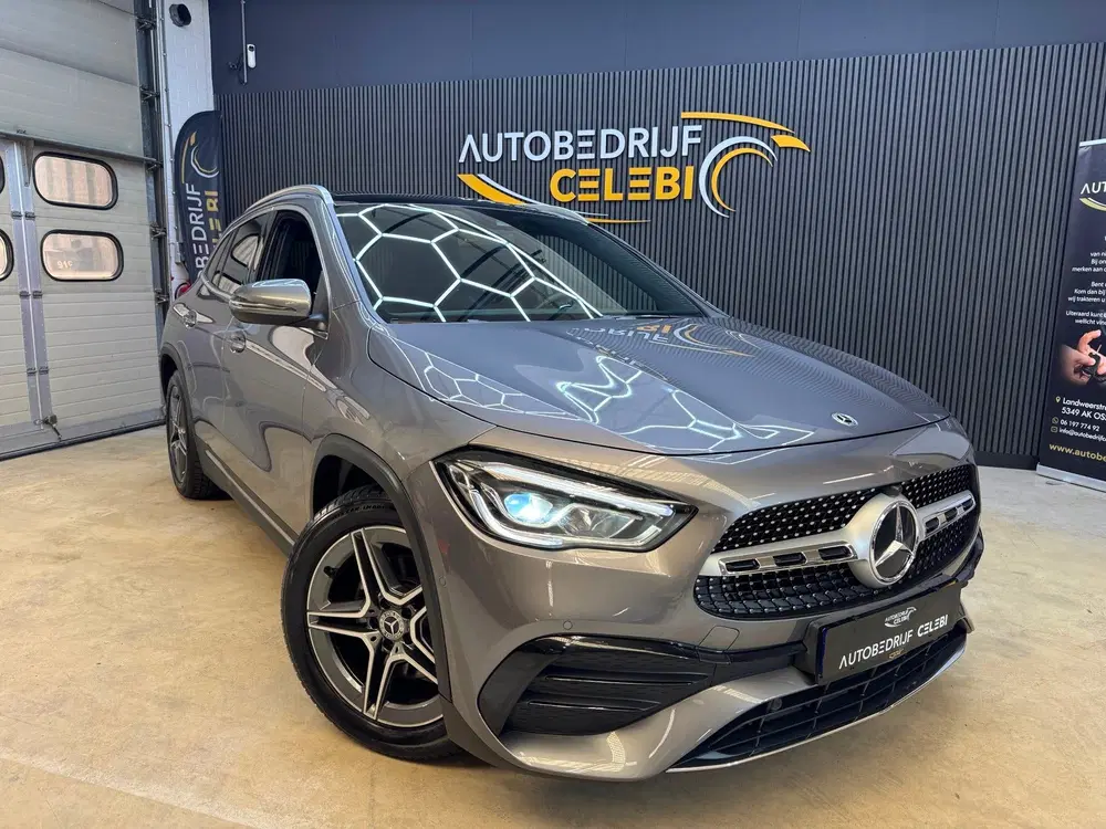 Mercedes-Benz GLA 250 4MATIC AMG Line 2021 GRIJS PANO uit 2021, foto 11