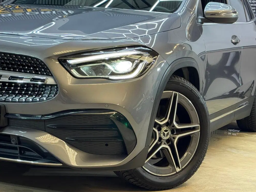Mercedes-Benz GLA 250 4MATIC AMG Line 2021 GRIJS PANO uit 2021, foto 14