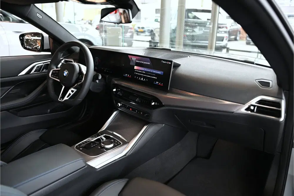 BMW 4-serie 4 Serie Coupé 420i M Sport Automaat uit 2026, foto 3
