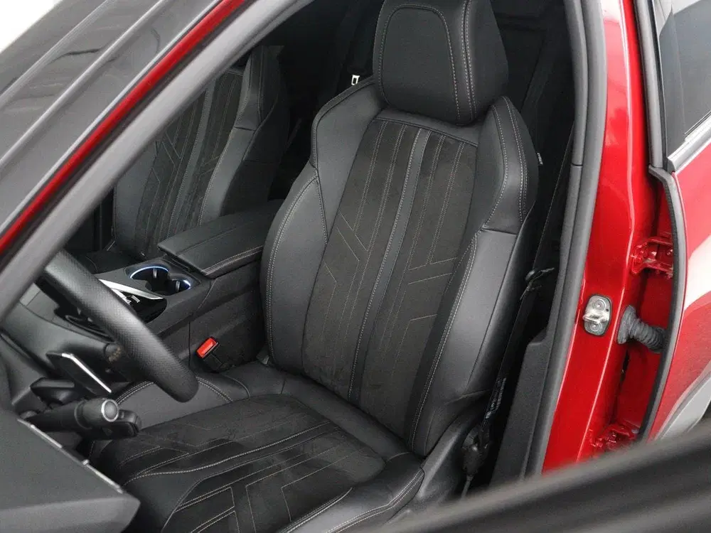 Peugeot 3008 1.6 HYbrid4 300 GT Pack Business uit 2023, foto 8