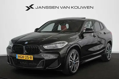 BMW X2 xDrive25e High Executive M Sport Panoramad uit 2021