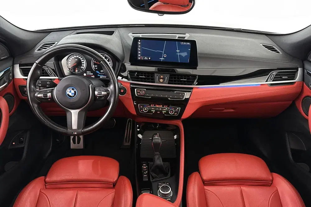 BMW X2 xDrive25e High Executive M Sport Panoramad uit 2021, foto 7