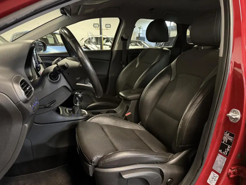 Hyundai i30 1.0 T-GDI Premium uit 2019, foto 4