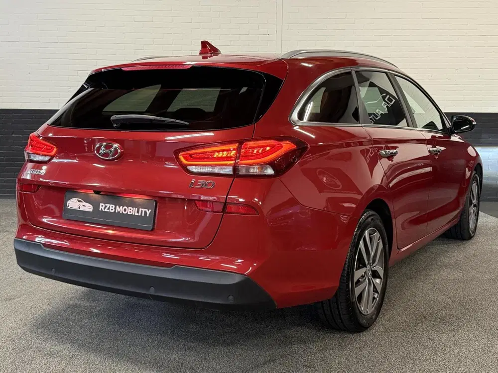 Hyundai i30 1.0 T-GDI Premium uit 2019, foto 7