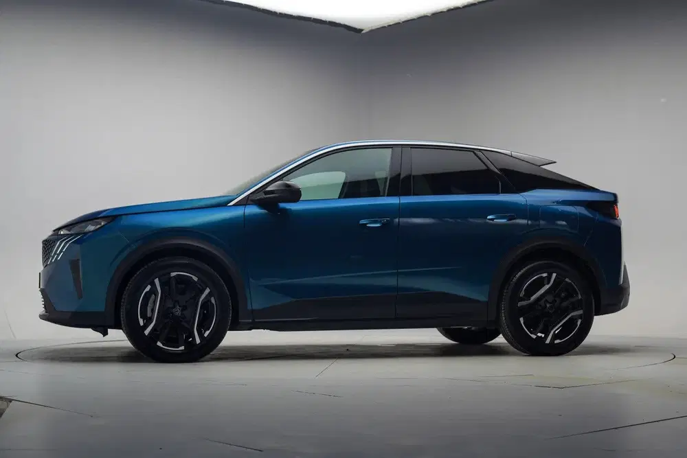 Peugeot 3008 Allure 73 kWh [ Navi Apple uit 2025, foto 2
