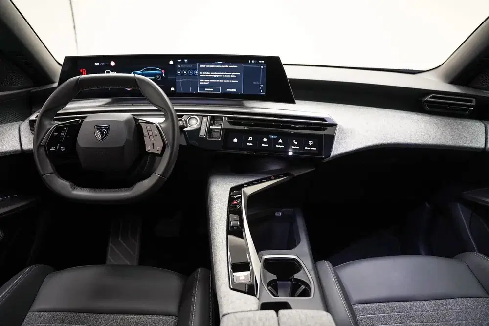 Peugeot 3008 Allure 73 kWh [ Navi Apple uit 2025, foto 4