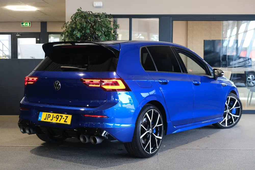 Volkswagen Golf 8 2.0 TSI R 4Motion PERFORMANCE Akra Led C uit 2021, foto 2