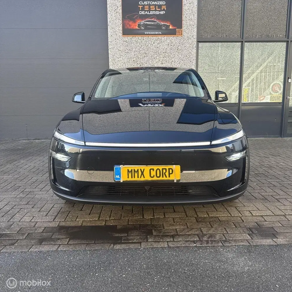 Tesla Model Y Juniper LFP PREMIUM + IAP + SOH 99% uit 2025, foto 4