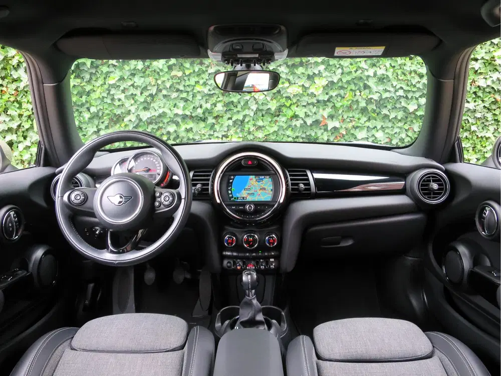 Mini Cooper 1.5 Chili F56 LCI LED uit 2019, foto 13