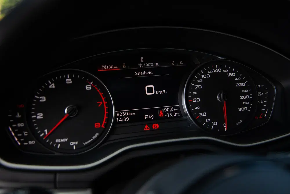 Audi A4 35 TFSI S edition uit 2021, foto 10