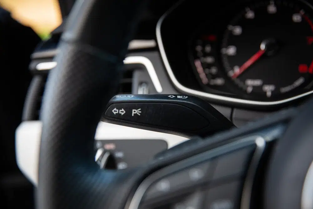 Audi A4 35 TFSI S edition uit 2021, foto 13