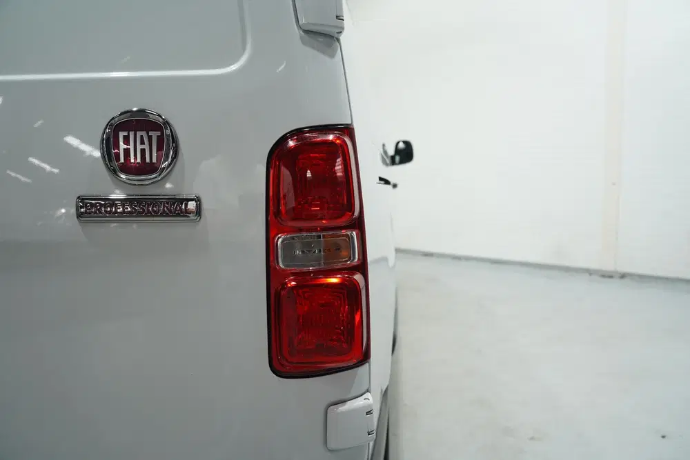 Fiat Scudo 2.0 MultiJet 145 pk L3 Airco uit 2023, foto 11