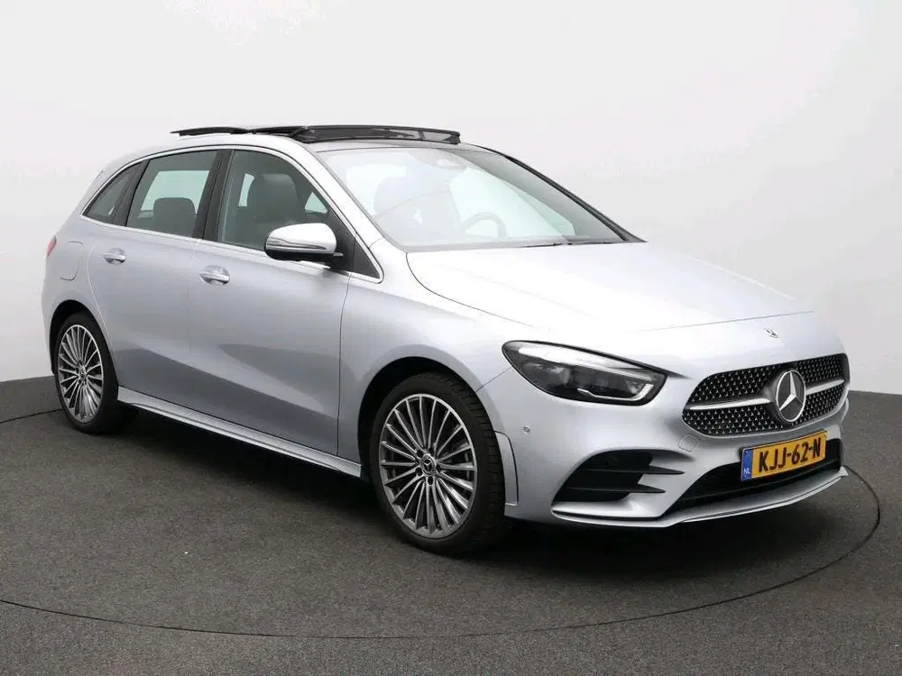 Mercedes-Benz B-Klasse 250 e Business Solution AMG uit 2026, foto 3