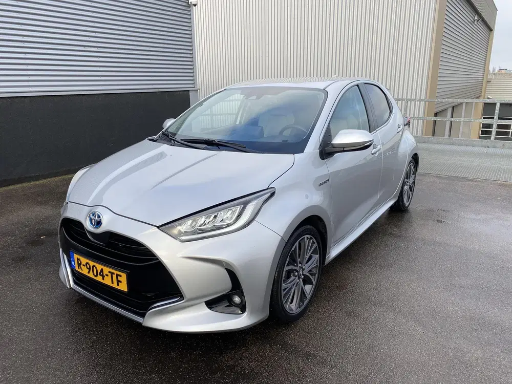 Toyota Yaris 1.5 Hybrid Launch Edition Navigatie APple uit 2021, foto 4