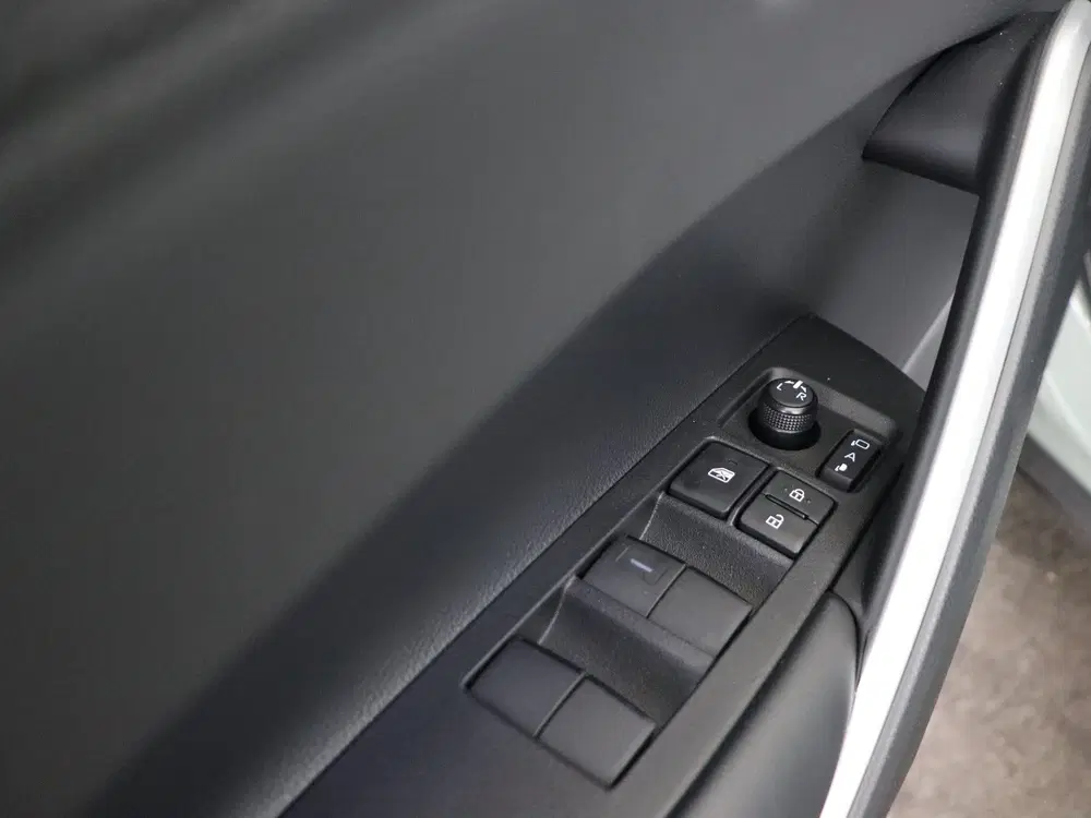 Toyota Corolla Cross Hybrid 200 Dynamic (bj 2025 uit 2025, foto 9