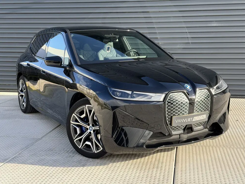 BMW iX xDrive40 Executive 77 kWh uit 2023, foto 3