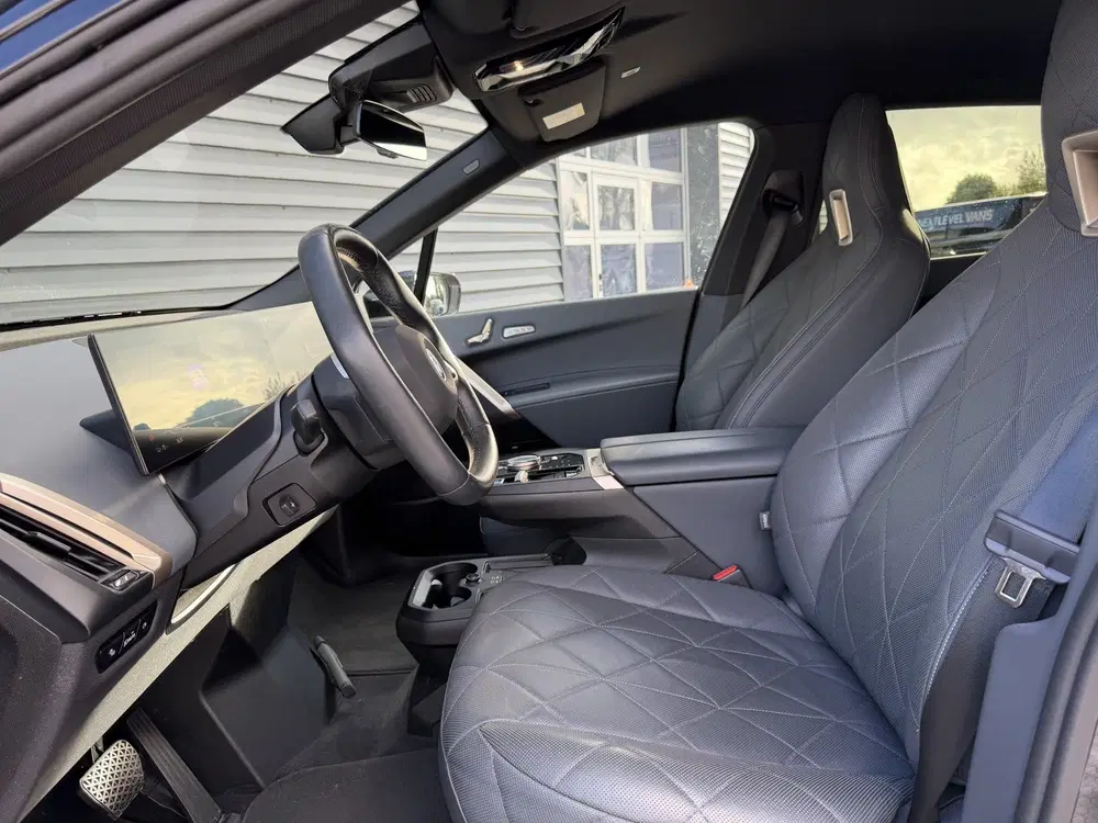 BMW iX xDrive40 Executive 77 kWh uit 2023, foto 6