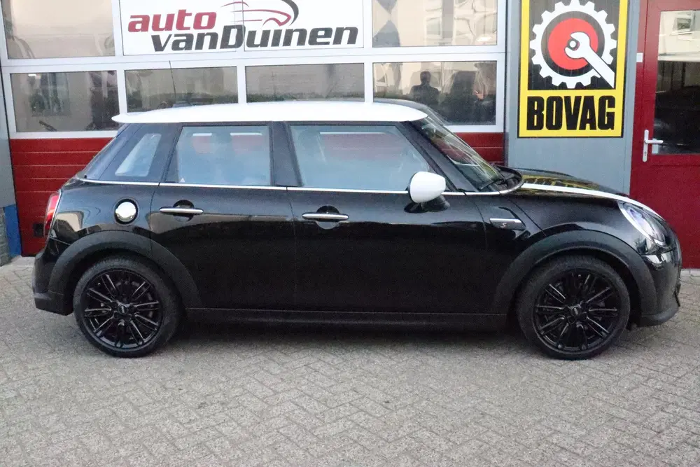 Mini Cooper S 2.0 Cooper S O.a: Navi uit 2021, foto 2