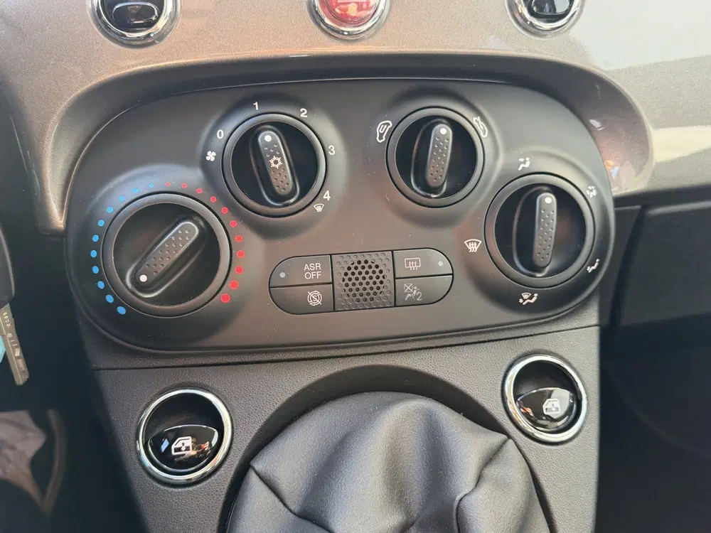 Fiat 500 BWJ 2020 uit 2020, foto 14