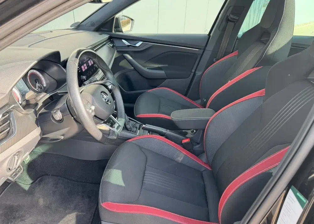 Skoda Kamiq 1.0 TSI Monte carlo uit 2023, foto 11