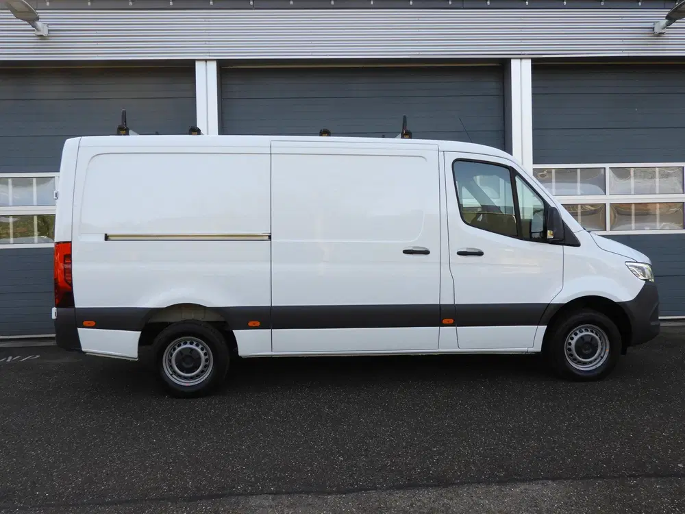 Mercedes-Benz Sprinter 317 1.9 CDI L2H1 RWD AUT uit 2024, foto 4