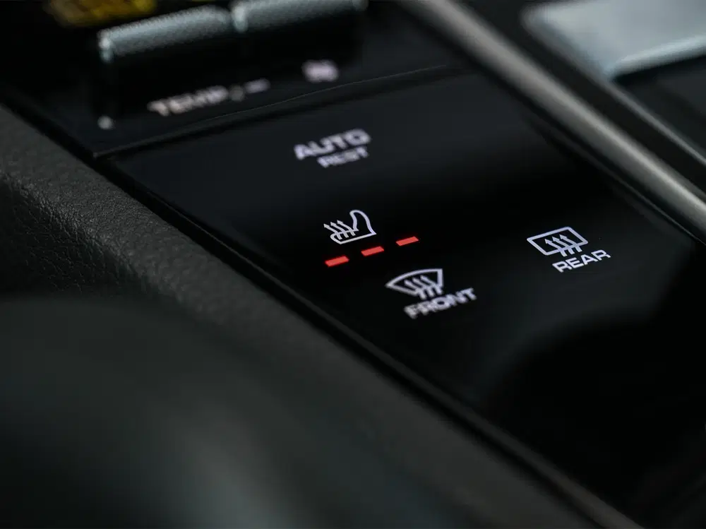 Porsche Cayenne 3.0 E-Hybrid Platinum Edition uit 2022, foto 11