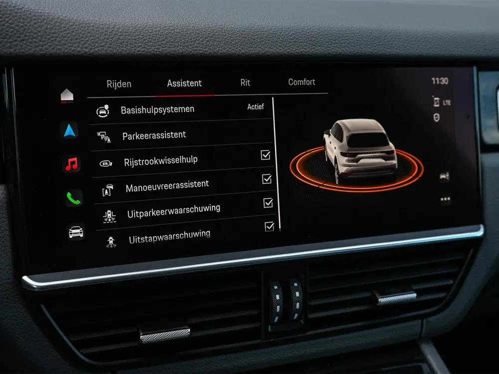 Porsche Cayenne 3.0 E-Hybrid Platinum Edition uit 2022, foto 14