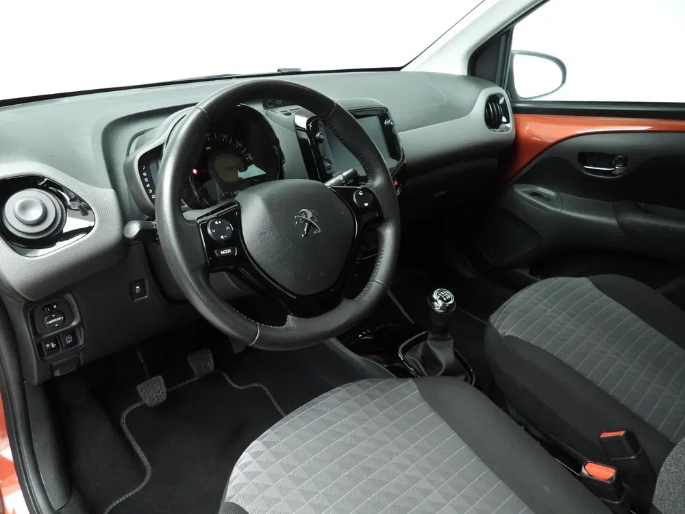 Peugeot 108 1.0 e-VTi Allure uit 2020, foto 11