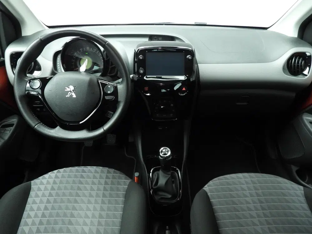Peugeot 108 1.0 e-VTi Allure uit 2020, foto 6