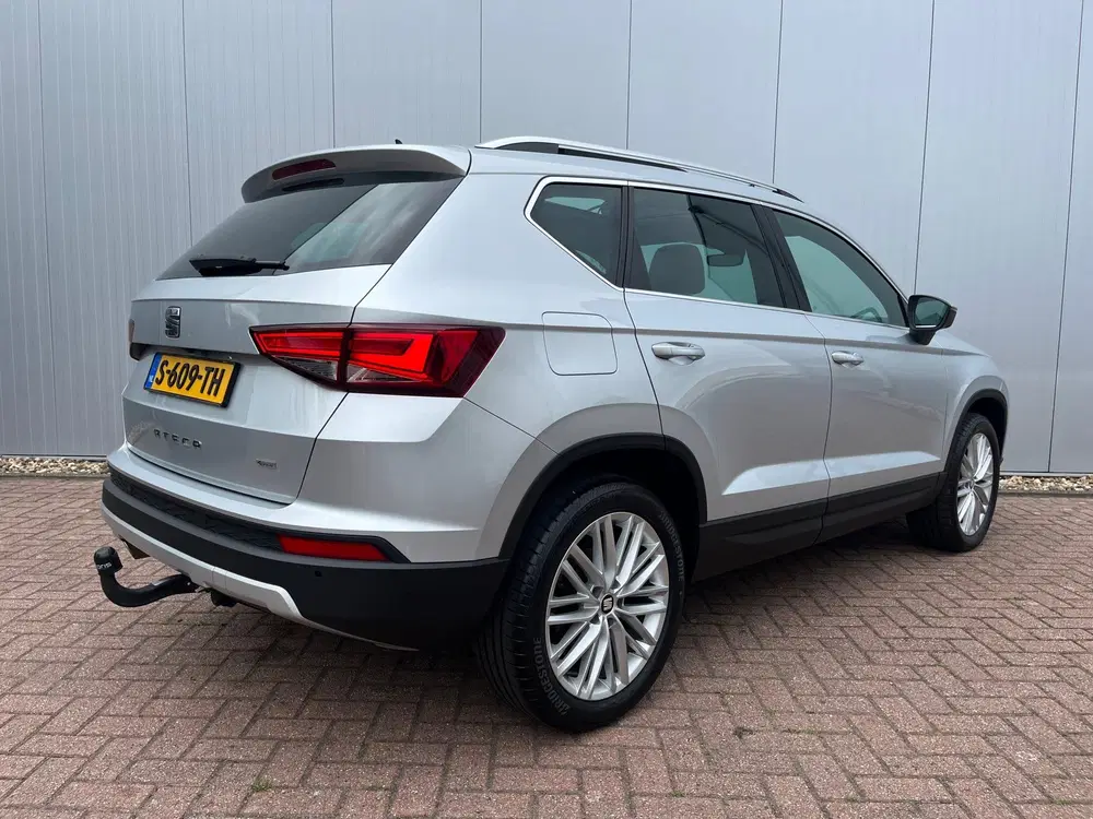 SEAT Ateca 2.0 TSI FR 4DRIVE Xcellence Business Inten uit 2019, foto 2