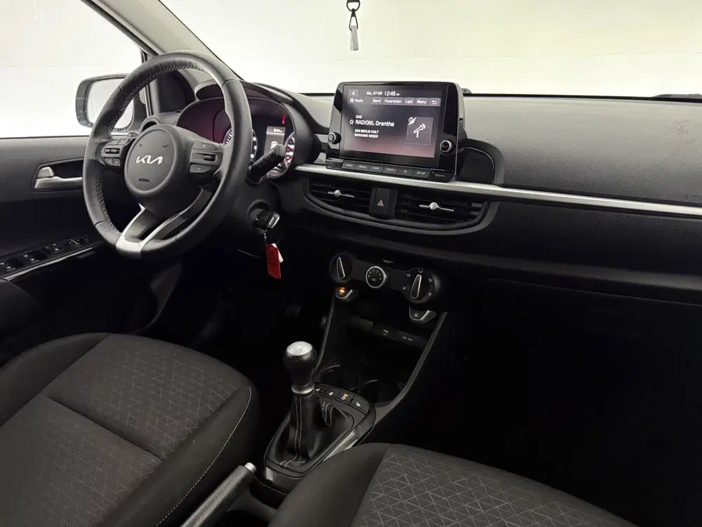 Kia Picanto 1.0 DPi DynamicLine uit 2023, foto 4