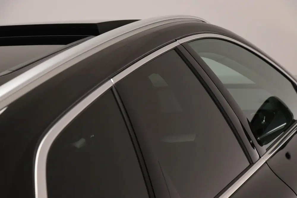 Volvo XC60 2.0 T6 Plug-in hybrid AWD Plus Bright uit 2023, foto 12