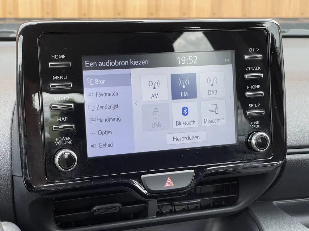 Mazda 2 Hybrid 1.5 Pure uit 2023, foto 14
